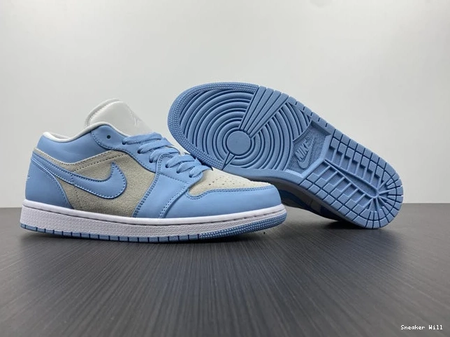 1155 695 Football DC0774- Jordan1 WellDesigned Aluminum Grey 0530